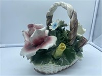 Capodimonte basket floral 9 inches tall some