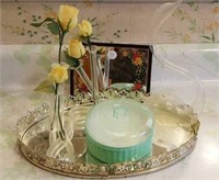 Mirrored dresser tray powder & glass flower vases