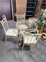 Metal Round Table/3 Chairs