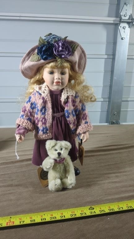 BOYDS ELIZABETH AND GARY DOLL