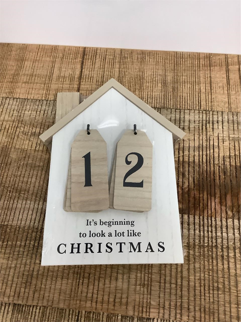 $5  Christmas countdown wall hanging