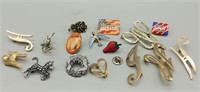 LOT OF PINS / BROOCHES - BALLERINA & MORE