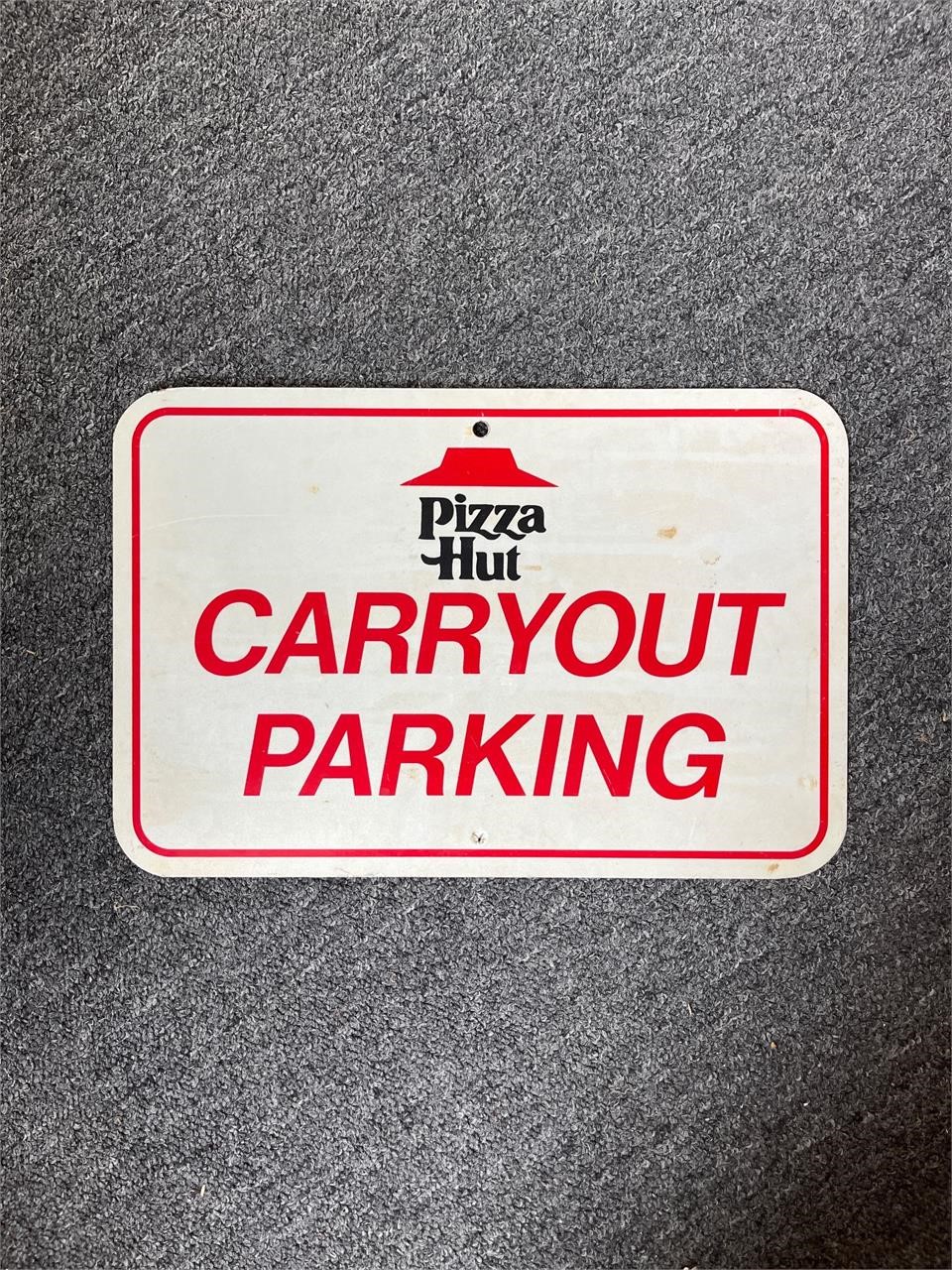 Pizza Hut sign