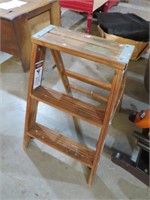 VINTAGE WOOD FOLDING LADDER 2 STEP BY WARNER