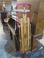 VINTAGE FLEXIBLE FLYER SLED