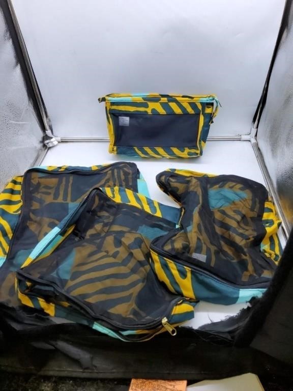 Black yelloq and green bag set