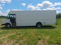 2017 Ford cargo box truck181000 miles