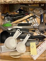 contents of utensil drawer