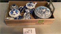 Taiwan and China teapots , six pieces