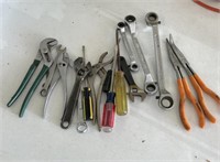 MISC TOOLS PLIERS RATCHETS AND MORE