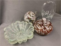 (4) Pieces of Unsigned Art Glass