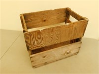 Vintage wooden crate 10X16X14