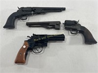VTG Daisy Cap Gun & (2) VTG Cap Guns