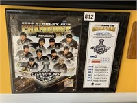 2009 STANLEY CUP CHAMPIONS 12 X 15 PLAQUE