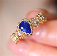 1ct Sri Lankan Sapphire 18Kt Gold Ring