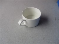 BID X 18 : Coffee Cups w crate