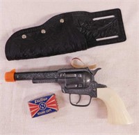 Vintage Pony Boy toy cap pistol gun w/ rubber