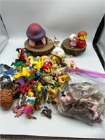 Lot of vintage mini toys