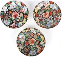 CHINESE QING DYNASTY PORCELAIN SAUCERS (3)