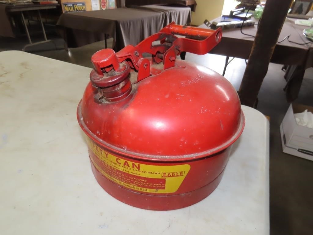 2 1/2 Eagle Safety Gas Can