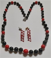 BLACK &RED BEAD NECKLACE WITH EARRINGS