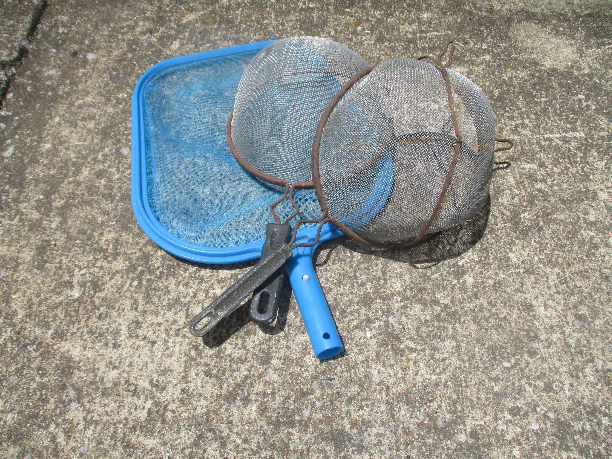 3 Large Strainers