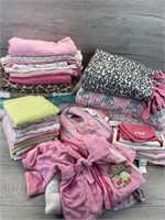 BABY BEDDING LINENS BLANKETS BIBS BURP CLOTHS