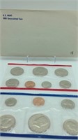 1981 U.S Mint Uncirculated Coin Set P&D