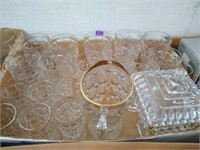 Lot of glassware 11 glasses, pedestal candy dish