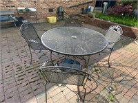 Fancy Iron Outdoor Table w/Chairs