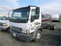 2006 Ford LCF Cab & Chassis