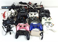 HUGE LOT OF VIDEO GAME CONTROLLERS