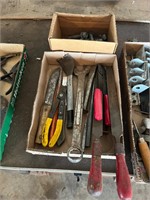 Flat: Tools, Wedge, Anchors