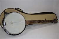 Kay 5-String Closed Back Eagle Carved Banjo w/Case