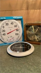 Lot of 2 Clocks with Thermastat