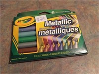 METALLIC CRAYOLA MARKERS