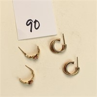 Two pairs of 14K gold earrings