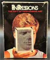 VTG PIN PRESSIONS TOY IN BOX