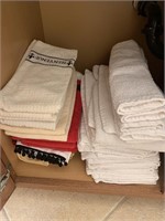 BATHROOM HAND TOWELS