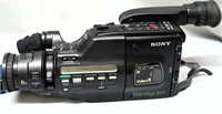 Sony Handycam w/Accessories & Mini Pocket++