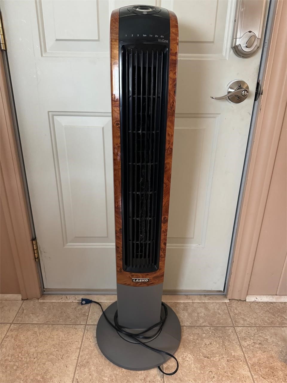 Lasko Oscillating Tower Ion Fan