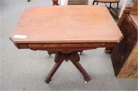 Walnut Hall Table with Burl inlay