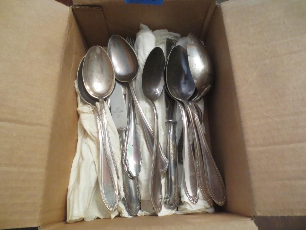 Small box flatware