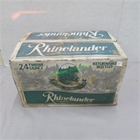 Rhinelander Beer Carton w/Bottles (21)