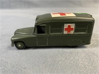 Dinky Toys Daimler Ambulance