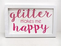 Wall hanging: glitter makes me happy