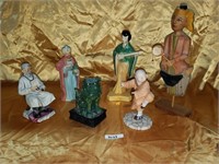 Assorted international figurines (6)