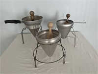 3 aluminum sieve colanders with pestles