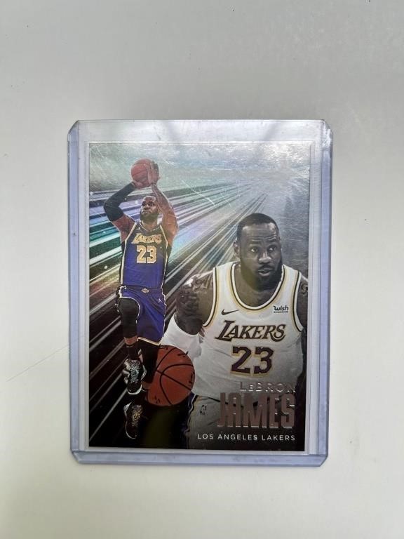 LeBron James 2020-21 Panini Chronicles Holo *Mint