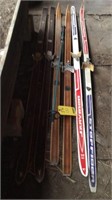 (3) SETS OF SKIS
